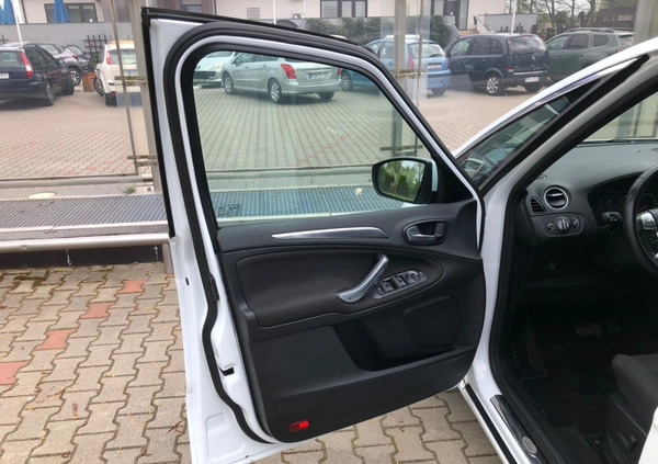 Ford S-Max cena 38900 przebieg: 151000, rok produkcji 2012 z Iwonicz-Zdrój małe 704
